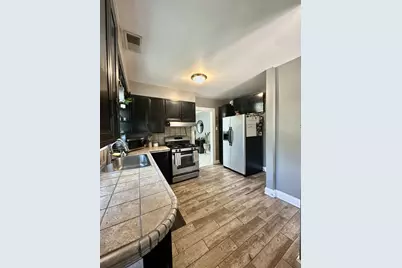 85 Wilcox Avenue, Elgin, IL 60123 - Photo 4