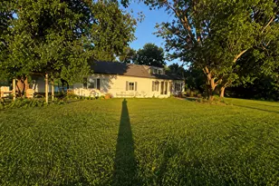4601 Spring Grove Rd, McHenry, IL 60051 - Photo 2