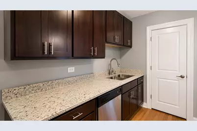 4501 W Maypole Avenue, Chicago, IL 60624 - Photo 4