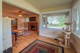 918 W Washington St, Champaign, IL 61821 - Photo 12