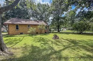 918 W Washington St, Champaign, IL 61821 - Photo 36