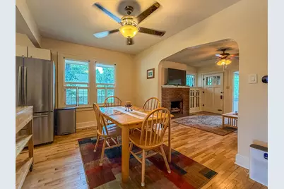 918 W Washington Street, Champaign, IL 61821 - Photo 14