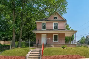 905 N Winnebago St, Rockford, IL 61103 - Photo 1