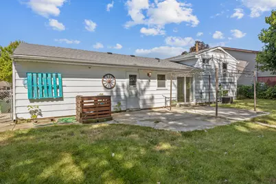 8189 Carlisle Drive, Hanover Park, IL 60133 - Photo 22
