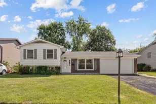 8189 Carlisle Dr, Hanover Park, IL 60133 - Photo 26