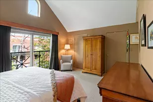 4530 S Woodlawn Ave, Chicago, IL 60653 - Photo 16