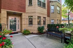 4530 S Woodlawn Ave, Chicago, IL 60653 - Photo 30