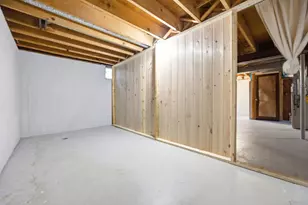 1109 Wicker St, Woodstock, IL 60098 - Photo 12