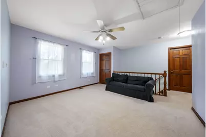 565 Liberty Avenue, South Elgin, IL 60177 - Photo 16
