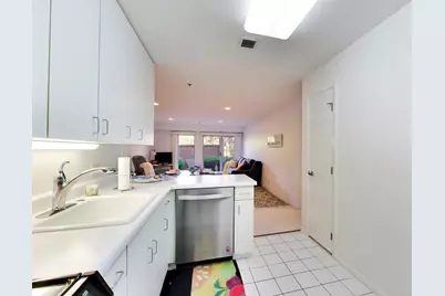 432 Kelburn Road #121, Deerfield, IL 60015 - Photo 10