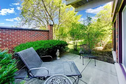 432 Kelburn Road #121, Deerfield, IL 60015 - Photo 16