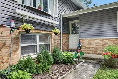 306 Apache Trail, Lake in the Hills, IL 60156 - Photo 26