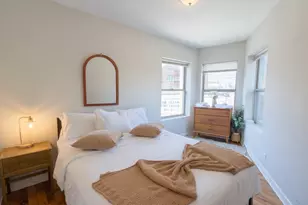 2048 W Touhy Ave, Chicago, IL 60645 - Photo 8