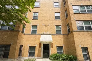 2048 W Touhy Ave, Chicago, IL 60645 - Photo 1