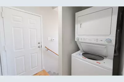 2048 W Touhy Avenue #1, Chicago, IL 60645 - Photo 12