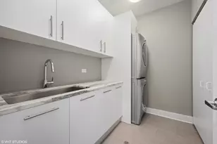 1544 W Montana St, Chicago, IL 60614 - Photo 24