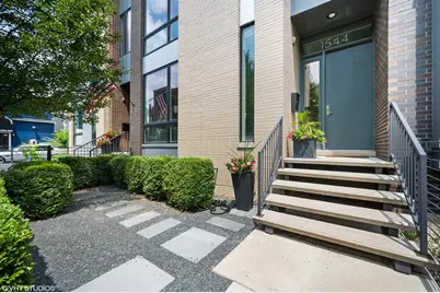 1544 W Montana Street, Chicago, IL 60614 - Photo 2