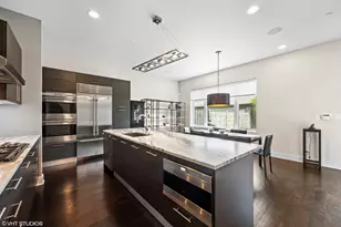 1544 W Montana St, Chicago, IL 60614 - Photo 8