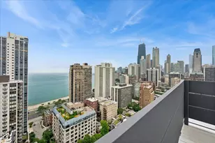 1300 N Astor St, Chicago, IL 60610 - Photo 16