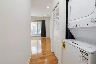3354 W Wilson Ave, Chicago, IL 60625 - Photo 10