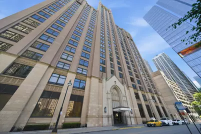 680 N Lake Shore Drive #913, Chicago, IL 60611 - Photo 18
