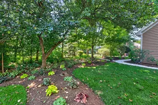 1315 Hawkins Ct, Saint Charles, IL 60174 - Photo 56