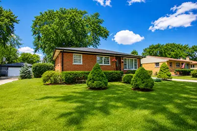 1114 S Birch Drive, Mount Prospect, IL 60056 - Photo 2