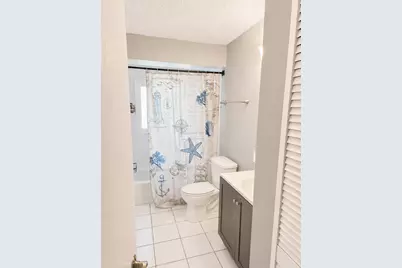 17 California Avenue, Carpentersville, IL 60110 - Photo 8
