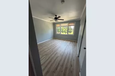 2249 N Long Avenue, Chicago, IL 60639 - Photo 12