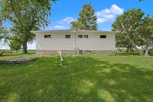 396 N 100E Rd, Gibson City, IL 60936 - Photo 32