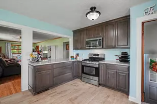396 N 100E Rd, Gibson City, IL 60936 - Photo 14
