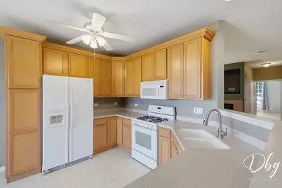 453 N Keswick Court, Round Lake, IL 60073 - Photo 14