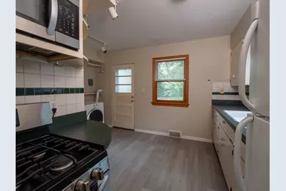 1332 N Main Street, Naperville, IL 60563 - Photo 12