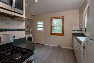 1332 N Main St, Naperville, IL 60563 - Photo 12