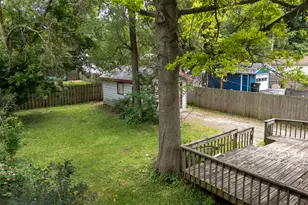 1332 N Main St, Naperville, IL 60563 - Photo 24