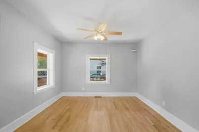 317 E Dearborn Street, Plano, IL 60545 - Photo 8