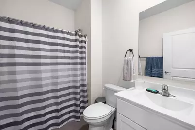 897 Plateau Drive, Pingree Grove, IL 60140 - Photo 6