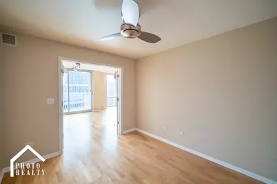 1640 Maple Avenue #1208, Evanston, IL 60201 - Photo 16