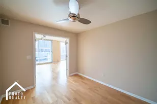 1640 Maple Ave, Evanston, IL 60201 - Photo 16