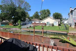 32 Lakeside Ln, Fox Lake, IL 60020 - Photo 14