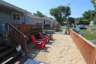 32 Lakeside Ln, Fox Lake, IL 60020 - Photo 20
