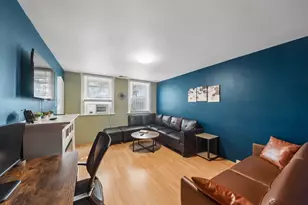 2818 N Ashland Ave, Chicago, IL 60657 - Photo 4