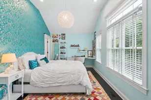 2109 W Sunnyside Ave, Chicago, IL 60625 - Photo 36