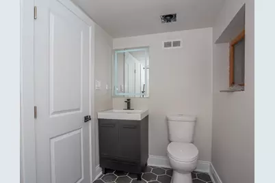7500 S Honore Street, Chicago, IL 60620 - Photo 16