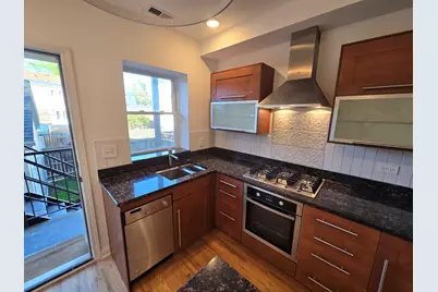 2834 N Dawson Avenue #1E, Chicago, IL 60618 - Photo 2