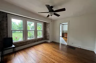 440 Ingalton Ave, West Chicago, IL 60185 - Photo 4