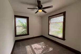 440 Ingalton Ave, West Chicago, IL 60185 - Photo 8