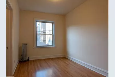 2536 N Sawyer Avenue #209, Chicago, IL 60647 - Photo 8