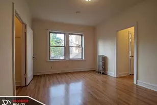 2536 N Sawyer Ave, Chicago, IL 60647 - Photo 2