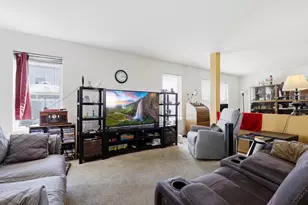 1475 Windflower Ct, Romeoville, IL 60446 - Photo 2